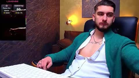 Snapshot of matiasdean chatting on 10/01/25, 04:51 MatiasDean online show from 10/01/25, 04:51