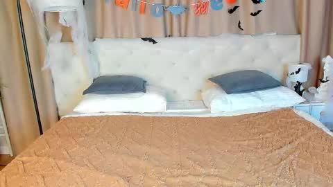 Matilda  GTM3TuWeThFrSa 0300am-1000am online show from 11/03/25, 05:03