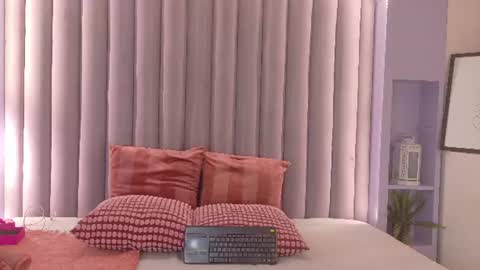 Snapshot of matildataylor__ chatting on 07/13/26, 01:30 Matilda online show from 07/13/26, 01:30