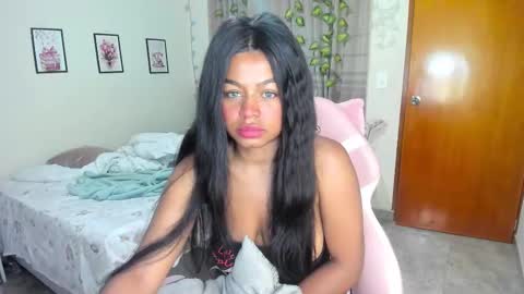 Daniela online show from 10/24/25, 09:06