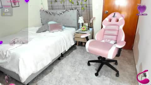 Daniela online show from 02/09/26, 02:04