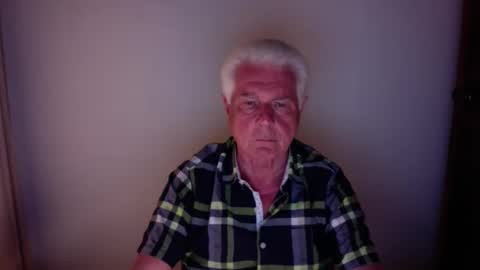 Snapshot of matlik chatting on 03/17/26, 11:08 matlik online show from 03/17/26, 11:08