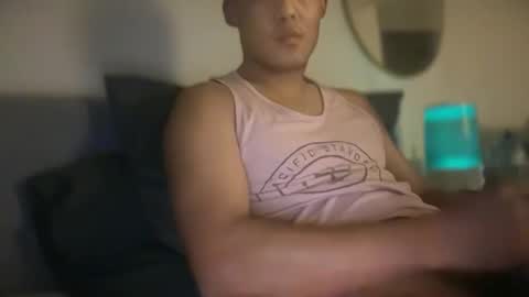 Snapshot of matoka33 chatting on 02/15/26, 07:51 Dad online show from 02/15/26, 07:51