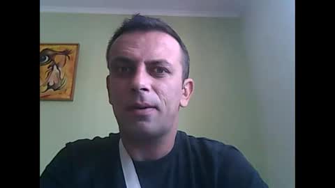 Snapshot of matoterzic48 chatting on 10/04/25, 09:40 toma online show from 10/04/25, 09:40