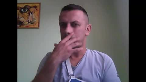 Snapshot of matoterzic48 chatting on 10/26/25, 09:59 toma online show from 10/26/25, 09:59