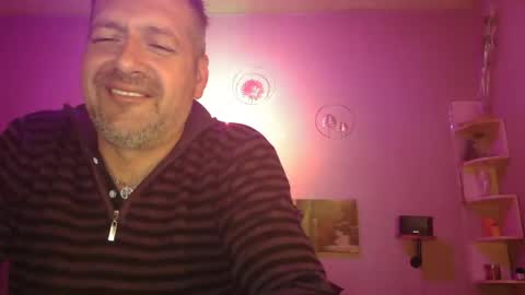matrike1 online show from 05/13/26, 07:33
