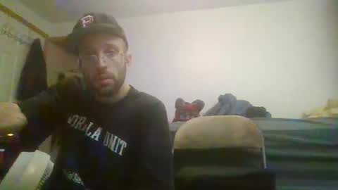 Snapshot of matt48195571828 chatting on 11/22/25, 09:19 matt48195571828 online show from 11/22/25, 09:19