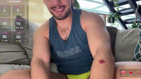 Snapshot of matt_artim chatting on 02/21/25, 12:05 The Matt Leon online show from 02/21/25, 12:05