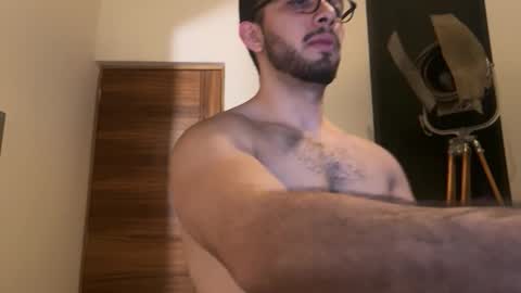 Snapshot of matt_artim chatting on 03/10/26, 01:21 The Matt Leon online show from 03/10/26, 01:21