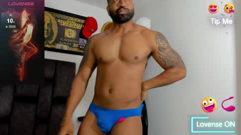 Snapshot of matt_rodriguez92 chatting on 05/18/26, 08:31 matt rodriguez92 online show from 05/18/26, 08:31
