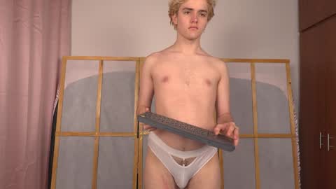 Snapshot of matt_soldi chatting on 12/17/24, 10:01 Matas online show from 12/17/24, 10:01