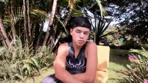 Matt Sweet online show from 10/31/25, 02:18