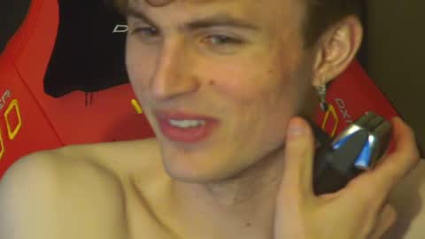 Snapshot of mattcashxxx chatting on 05/07/26, 01:11 Matt Cash online show from 05/07/26, 01:11