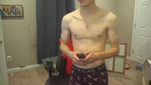 Snapshot of mattcashxxx chatting on 05/09/26, 01:11 Matt Cash online show from 05/09/26, 01:11
