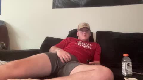 Snapshot of mattdawg13 chatting on 05/01/26, 03:55 MattDawg13 online show from 05/01/26, 03:55
