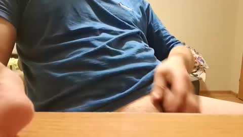 Snapshot of mattek89 chatting on 01/06/25, 06:31 mattek89 online show from 01/06/25, 06:31