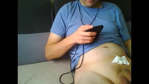 Snapshot of mattek89 chatting on 01/16/25, 10:42 mattek89 online show from 01/16/25, 10:42