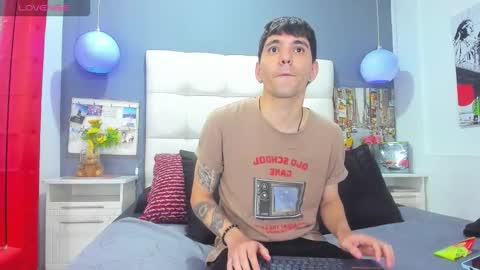 ---Matteo--- online show from 10/27/25, 02:59