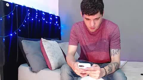 ---Matteo--- online show from 12/16/25, 04:50