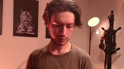 Snapshot of matteo_simpson chatting on 02/04/25, 10:45 Matteo simpson online show from 02/04/25, 10:45