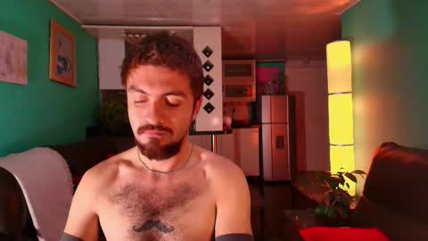 Snapshot of matteo_simpson chatting on 10/29/25, 01:08 Matteo simpson online show from 10/29/25, 01:08