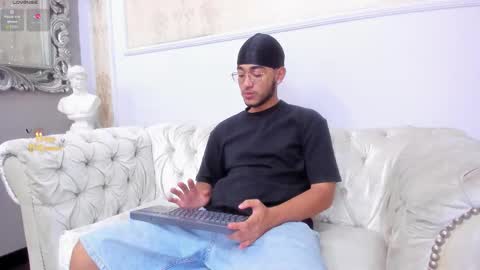 Snapshot of matteoricci_ chatting on 11/02/25, 08:22 MatteoRicci  online show from 11/02/25, 08:22