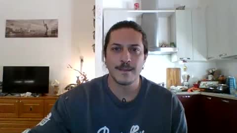 Snapshot of matteushh87 chatting on 01/28/25, 08:14 matteushh87 online show from 01/28/25, 08:14