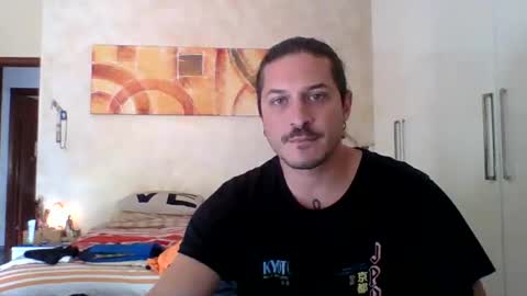 Snapshot of matteushh87 chatting on 10/06/25, 07:28 matteushh87 online show from 10/06/25, 07:28