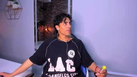 mattfiore online show from 12/21/25, 06:26