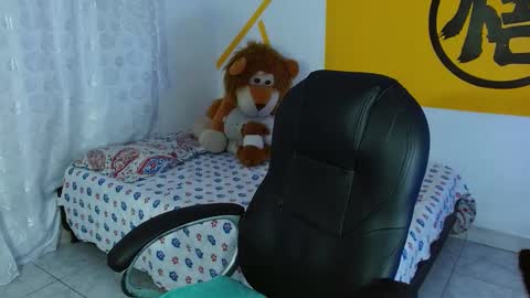 Snapshot of matthewboy_ chatting on 12/24/24, 06:00 MatthewBoy online show from 12/24/24, 06:00