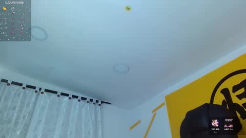 Snapshot of matthewboy_ chatting on 02/13/25, 06:41 MatthewBoy online show from 02/13/25, 06:41