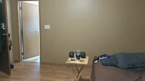 Snapshot of matthewhusby chatting on 09/21/25, 09:38 MH online show from 09/21/25, 09:38