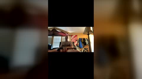 MH online show from 05/31/26, 10:33