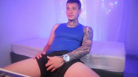 Snapshot of matthewjones1 chatting on 01/09/25, 05:22 Matt online show from 01/09/25, 05:22