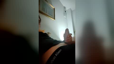 Snapshot of mattiatoyboyxxx chatting on 08/05/26, 02:36 mattiatoyboyxxx online show from 08/05/26, 02:36