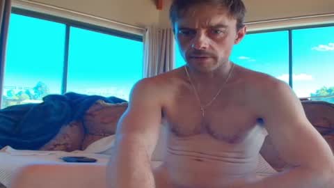 mattlesnake_101 online show from 12/21/25, 10:06