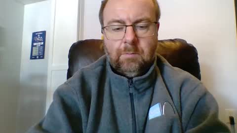 Snapshot of mattn4fun69 chatting on 02/21/25, 08:16 mattn4fun69 online show from 02/21/25, 08:16