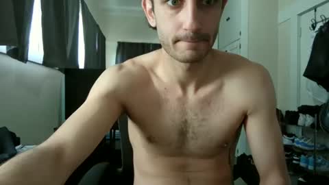 Snapshot of mattsroom123 chatting on 02/11/25, 11:01 mattsroom123 online show from 02/11/25, 11:01