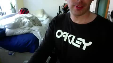 matty1212121212 online show from 04/30/26, 05:52