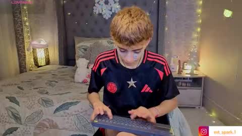 matty_spark online show from 12/18/25, 01:50