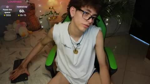 matty_spark online show from 04/24/26, 01:24
