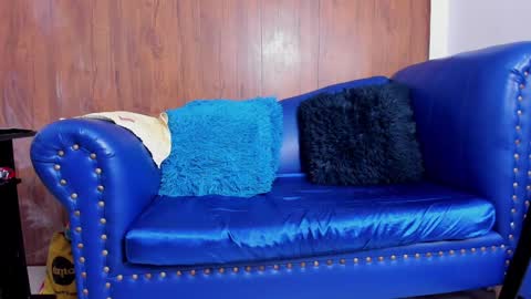 Lucy online show from 01/18/25, 12:47