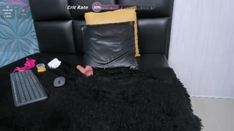 Snapshot of mature_beautiful chatting on 06/21/26, 09:34 Lucy online show from 06/21/26, 09:34