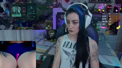 Snapshot of mature_gamer chatting on 04/11/26, 04:22 Nath online show from 04/11/26, 04:22