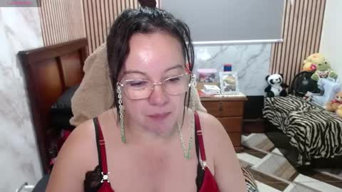Sonia online show from 04/15/26, 07:58