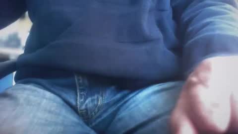 Snapshot of maturedaddi chatting on 02/20/26, 11:22 Maturedaddi online show from 02/20/26, 11:22