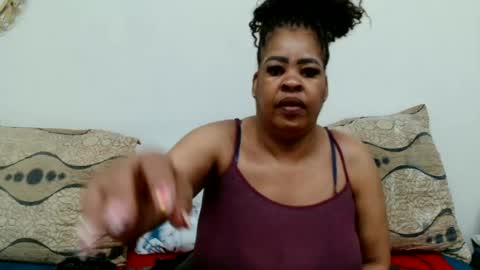 Snapshot of maturedbootyqueen chatting on 06/14/26, 11:34 QUEEN online show from 06/14/26, 11:34