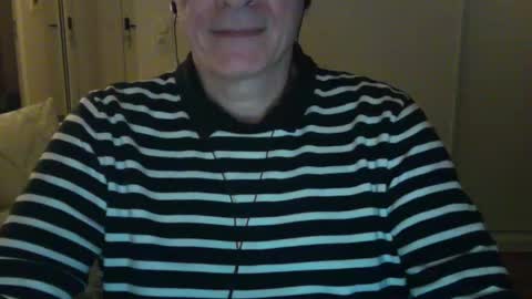 Snapshot of maturehotman chatting on 12/01/24, 05:13 maturehotman online show from 12/01/24, 05:13