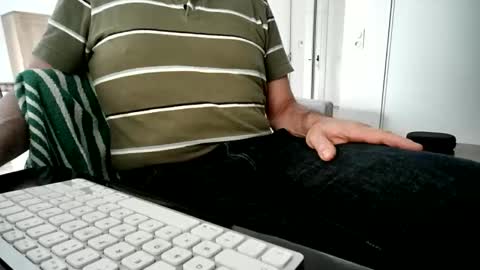 Snapshot of maturehotman chatting on 01/18/26, 08:18 maturehotman online show from 01/18/26, 08:18