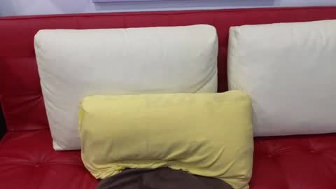 Helen tits size 85F online show from 02/07/25, 12:17